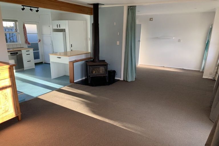 Photo of property in 6 Karaka Grove, Raumati Beach, Paraparaumu, 5032