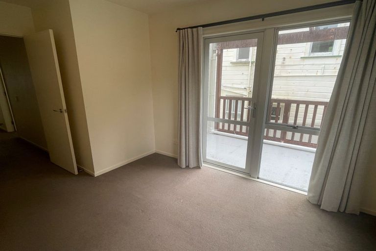 Photo of property in 8/7 Henry Street, Kilbirnie, Wellington, 6022