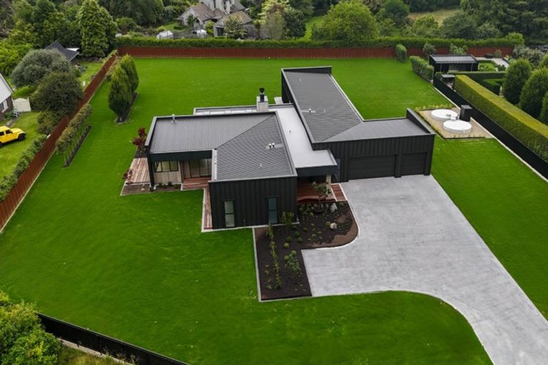 Photo of property in 9c Dalbeth Place, Matangi, Hamilton, 3284