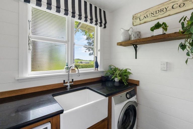 Photo of property in 132 South Manakau Road, Manakau, Otaki, 5583