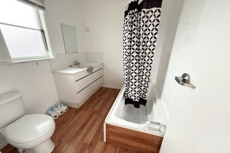 Photo of property in 2 Tweed Street, Tokoroa, 3420