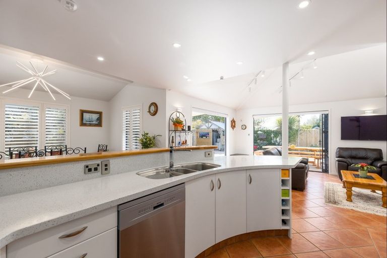 Photo of property in 10 Di Pierri Way, The Wood, Nelson, 7010