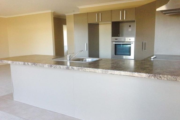Photo of property in 3 Manuka Place, Whalers Gate, New Plymouth, 4310