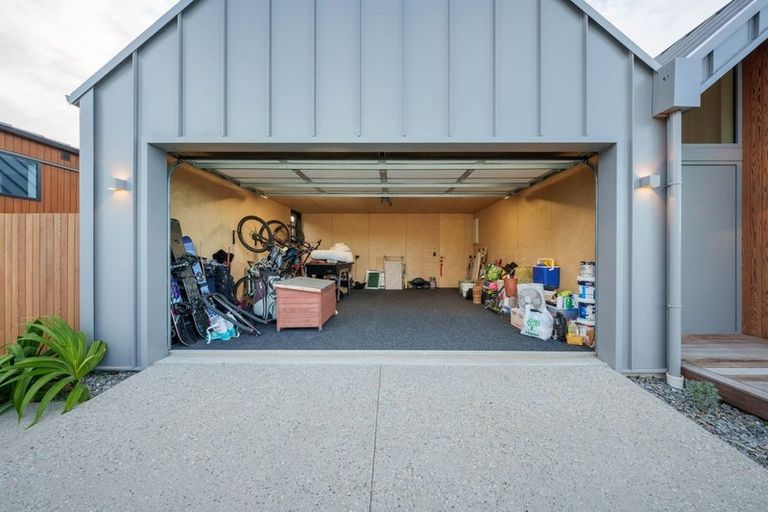 Photo of property in 7 Campbell Road, Wanaka, 9305