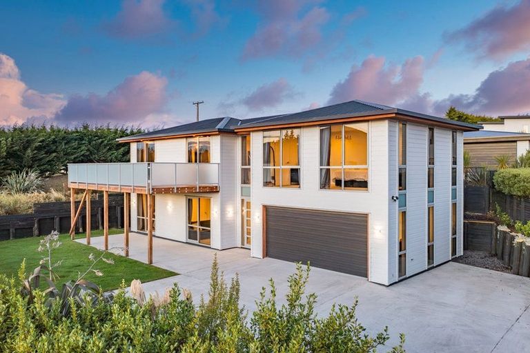 Photo of property in 1 Catalina Lane, Waldronville, Dunedin, 9018