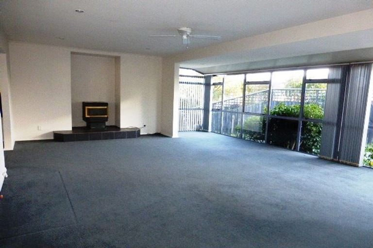 Photo of property in 20 Chedworth Avenue, Bishopdale, Christchurch, 8053