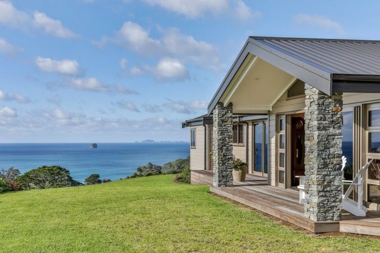 Photo of property in 97 Orchard Road, Hahei, Whitianga, 3591
