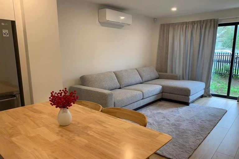 Photo of property in 2/16 Totara Road, Manurewa, Auckland, 2102