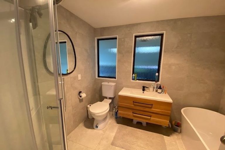 Photo of property in 107 Wharerangi Road, Greenmeadows, Napier, 4112