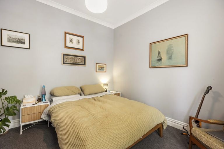 Photo of property in 11 Danube Street, Island Bay, Wellington, 6023