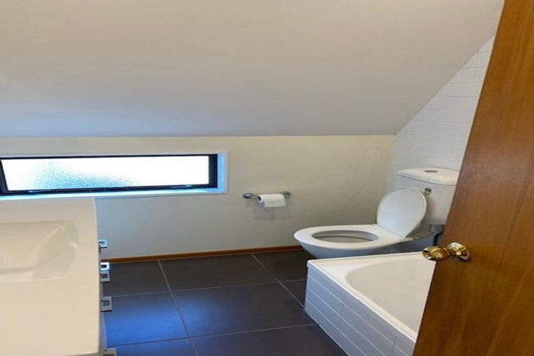 Photo of property in 5a Austin Street, Mount Victoria, Wellington, 6011