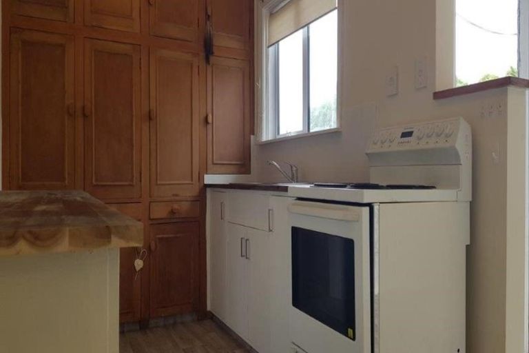 Photo of property in 260 Hills Road, Mairehau, Christchurch, 8013