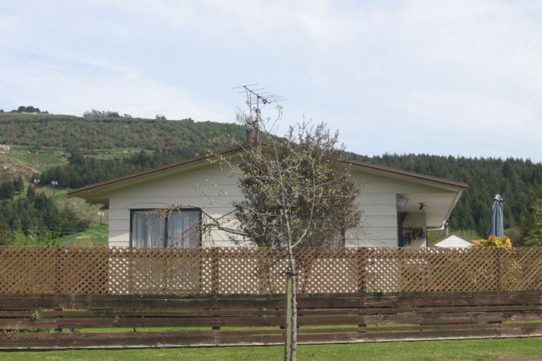 Photo of property in 20 Chapman Place, Fairy Springs, Rotorua, 3015