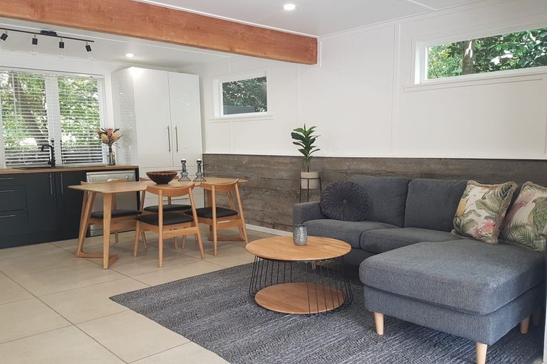 Photo of property in 153 Howard Road, Orere Point, Papakura, 2585