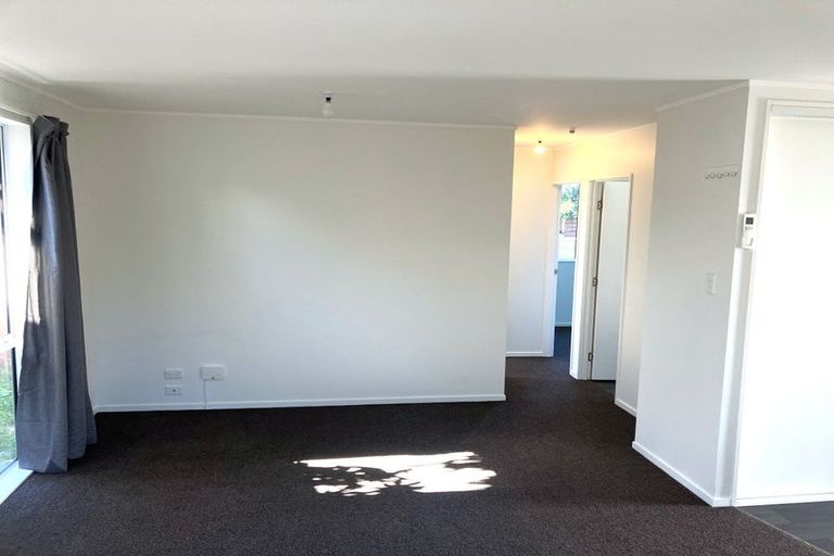 Photo of property in 15 Parker Crescent, Otara, Auckland, 2023