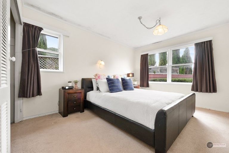 Photo of property in 18 Hugh Duncan Street, Haywards, Lower Hutt, 5018