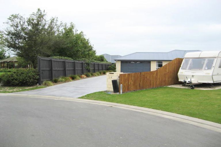 Photo of property in 9 Juliet Place, Rolleston, 7614