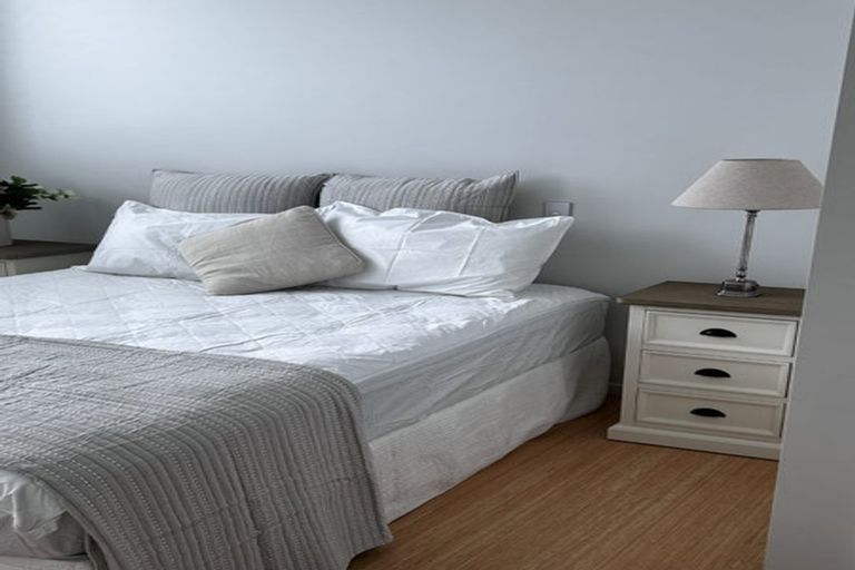 Photo of property in Sentinel Apartments, 402/3 Northcroft Street, Takapuna, Auckland, 0622