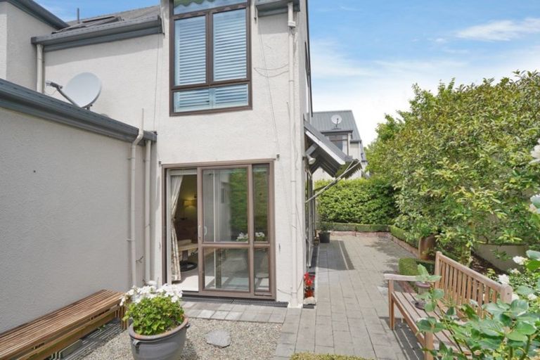 Photo of property in 2/64 Ranfurly Street, St Albans, Christchurch, 8014