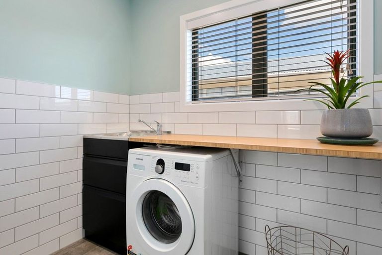 Photo of property in 2 Epsom Road, Mount Maunganui, 3116