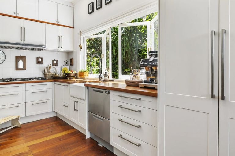 Photo of property in 92 Hataitai Road, Hataitai, Wellington, 6021