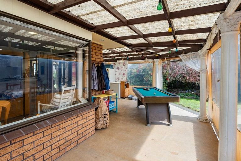 Photo of property in 251 Shakespeare Street, Leamington, Cambridge, 3432