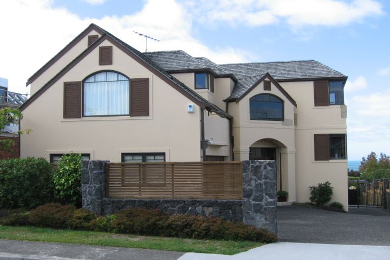 Photo of property in 11b Midway Avenue, Castor Bay, Auckland, 0620