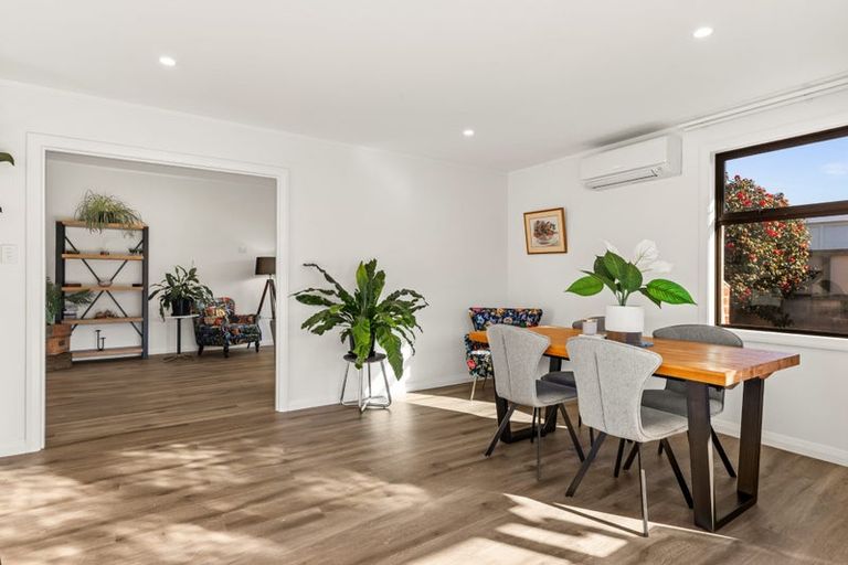 Photo of property in 27 Logan Avenue, Marewa, Napier, 4110