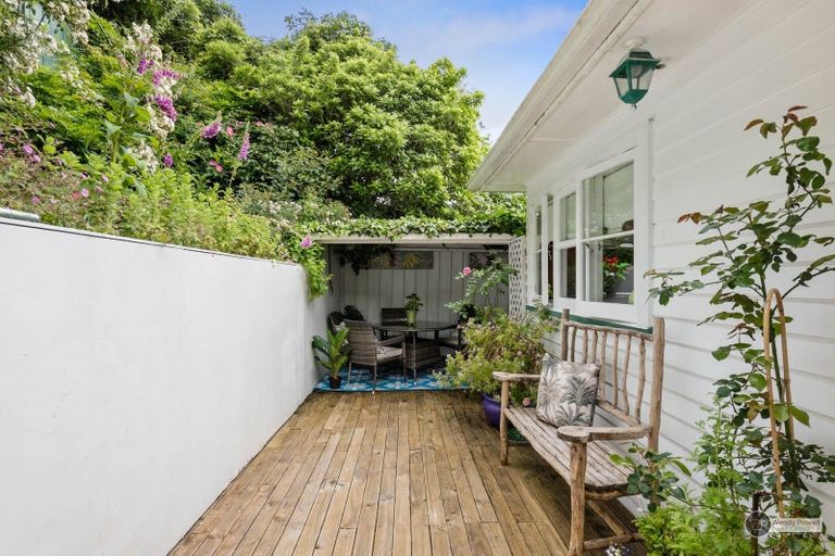 Photo of property in 6 Puriri Street, Wainuiomata, Lower Hutt, 5014