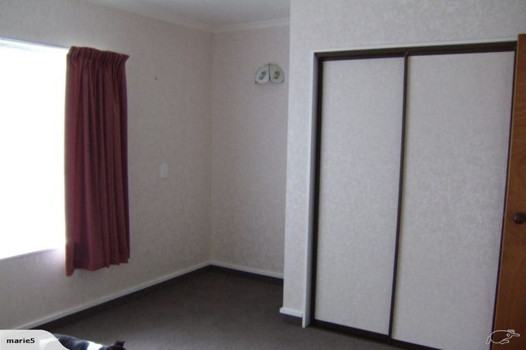 Photo of property in 7/2 Broadway, Waitara, 4320