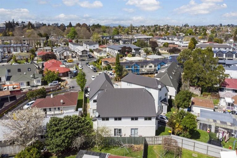 Photo of property in 3/7 Snead Place, Hamilton East, Hamilton, 3216