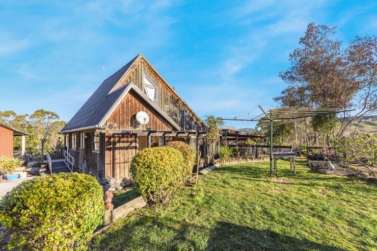 Photo of property in 30 Foxhill Cemetery Road, Foxhill, Wakefield, 7095