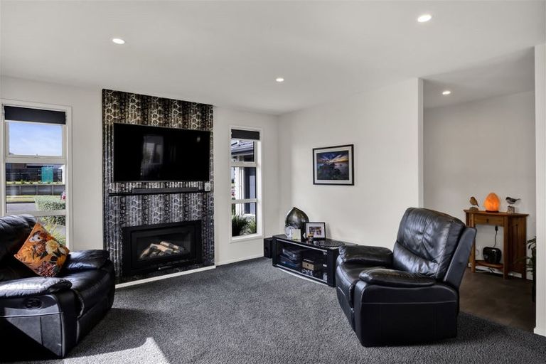 Photo of property in 4 Waitaha Place, Bell Block, New Plymouth, 4312