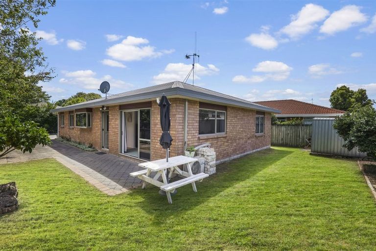 Photo of property in 2a Gillies Avenue, Claudelands, Hamilton, 3214