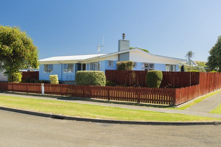 Photo of property in 22 Alice Street, Outer Kaiti, Gisborne, 4010