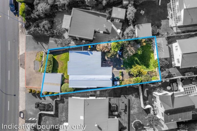 Photo of property in 126 Mana Esplanade, Paremata, Porirua, 5026