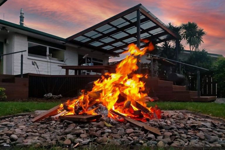 Photo of property in 4 Rosebank Terrace, Stoke, Nelson, 7011