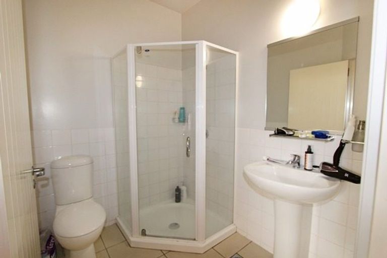 Photo of property in 526 George Street, North Dunedin, Dunedin, 9016