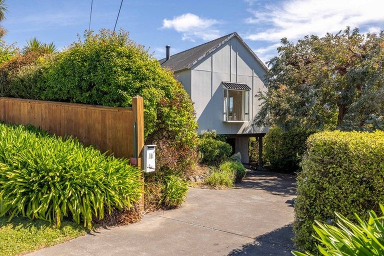 Photo of property in 21 Whero Avenue, Diamond Harbour, Lyttelton, 8971
