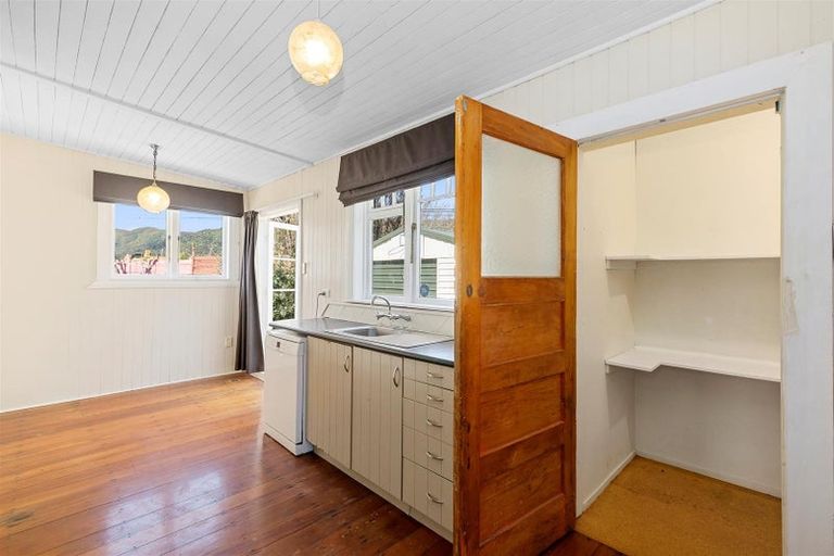 Photo of property in 12 Pohutukawa Street, Woburn, Lower Hutt, 5010