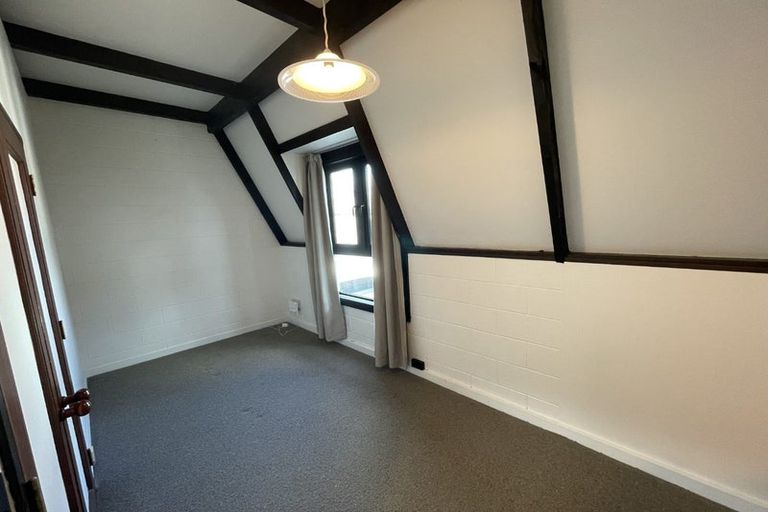 Photo of property in 23/10 Pitarua Street, Thorndon, Wellington, 6011