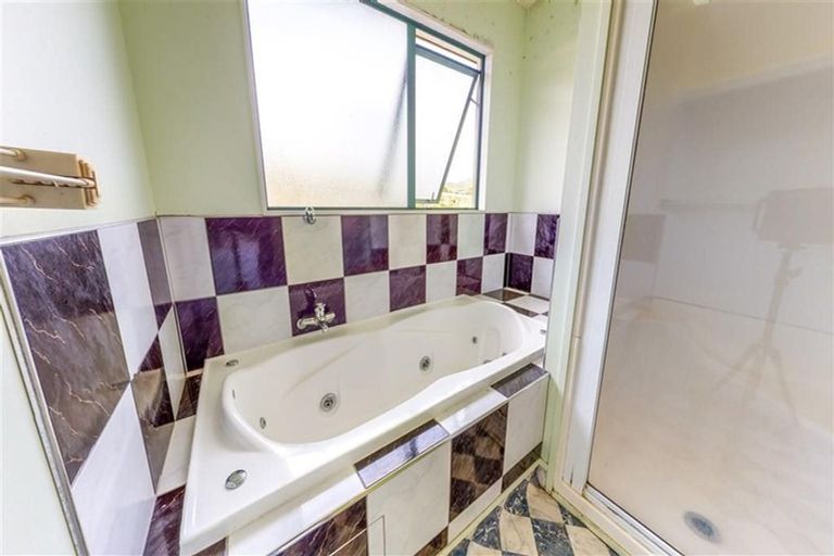 Photo of property in 12 Commerce Crescent, Waitangirua, Porirua, 5024