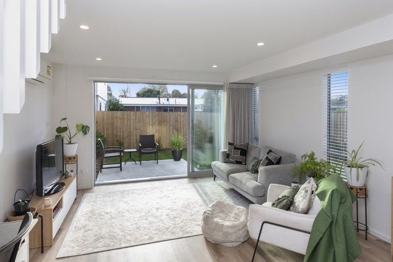 Photo of property in 1/189 England Street, Linwood, Christchurch, 8011