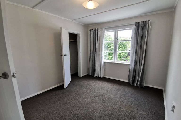 Photo of property in 62 Main Road, Wainuiomata, Lower Hutt, 5014