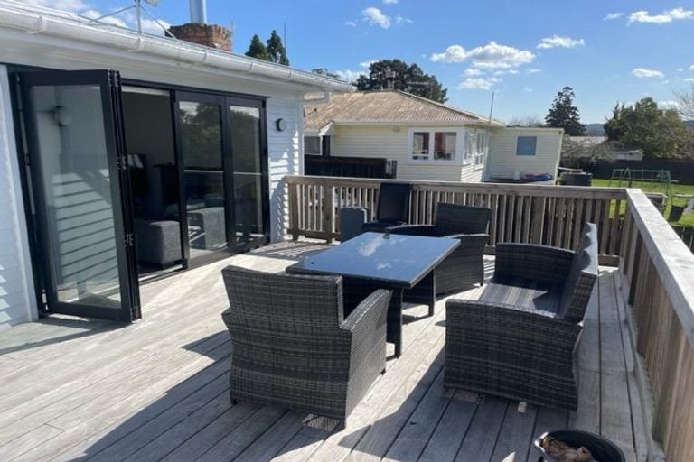 Photo of property in 26 Ranui Avenue, Ranui, Auckland, 0612