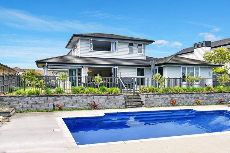 Photo of property in 3 Acqua Place, Karaka, Papakura, 2113