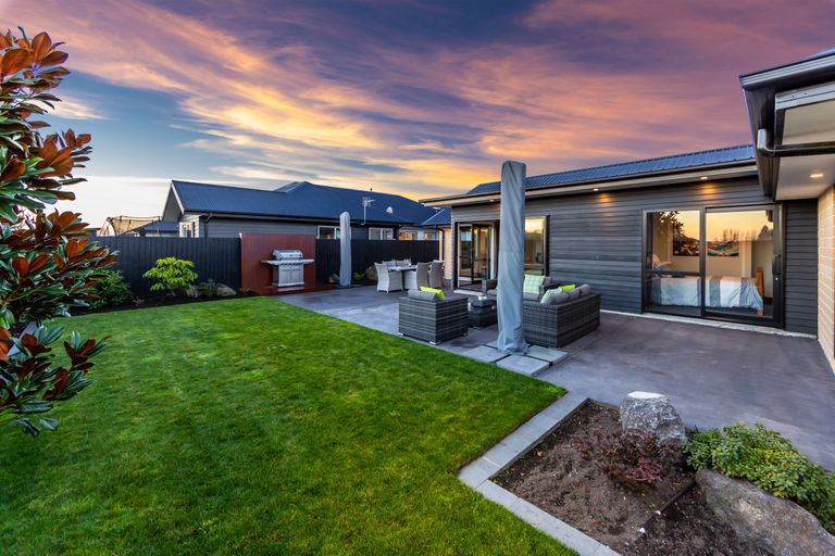 Photo of property in 89 Metehau Street, Marshland, Christchurch, 8083