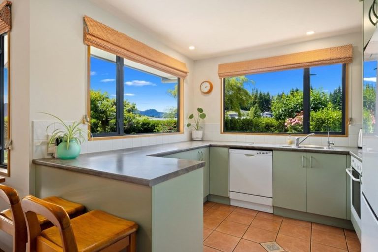 Photo of property in 4 Aspinall Street, Wanaka, 9305