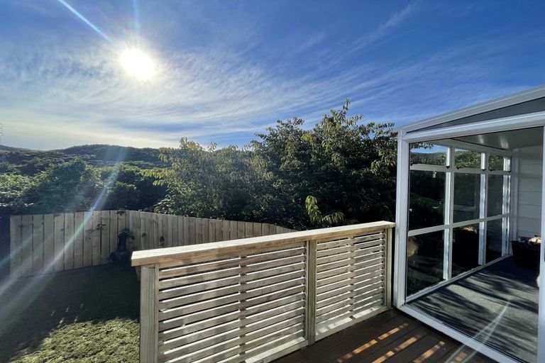 Photo of property in 71 Waipounamu Drive, Kelson, Lower Hutt, 5010