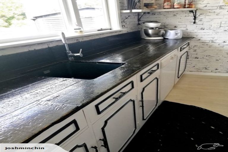 Photo of property in 11 Kettle Avenue, Awapuni, Palmerston North, 4412